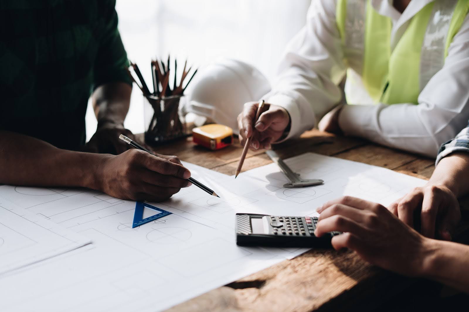 What is Project Cost Control? + 10 Steps & Tips